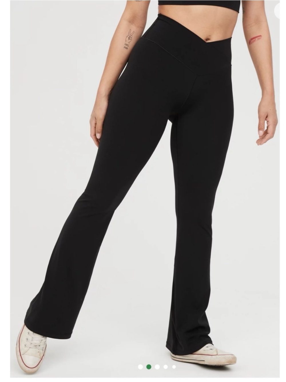 Offline By Aerie Real Me
High Rise Crossover Flare Legging Medium Black
